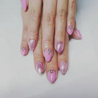 ネイル 愛ネイルサロン所属・愛 ネイルサロンのネイルデザイン