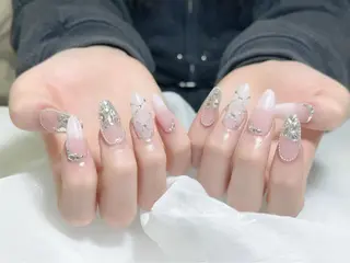 ネイル 小島 阿佑美のネイルデザイン