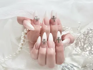 ネイル FLY Nail Salonのネイルデザイン