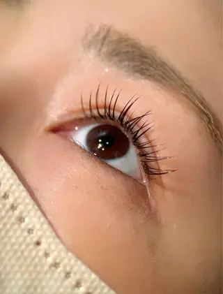 マツエク・マツパ Hau’oli所属・Hau’oli Hirayamaの眉毛・アイブロウイメージ