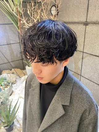 パーマ メンズ 酸スト/フェザー パーマ/三谷海斗のヘアスタイル