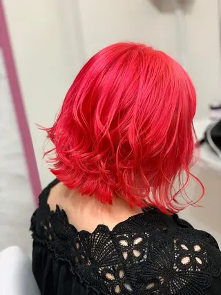 ショート カラー ✨ハイトーン✨透明感 ✨生神　優季のヘアスタイル