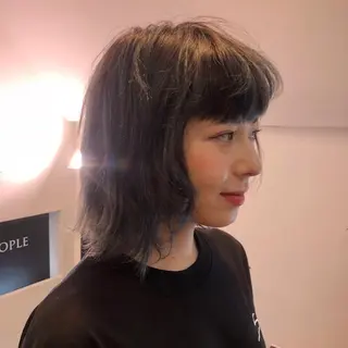 ミディアム カラー ma naのヘアスタイル