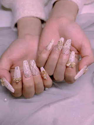 ネイル 長さだし専門店 M2　rikaのネイルデザイン