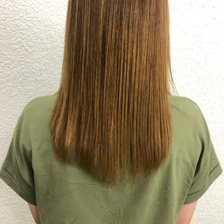 セミロング パーマ 渋谷 留菜のヘアスタイル