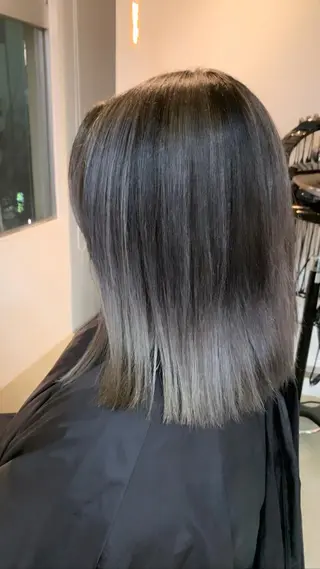 ミディアム カラー 船津武俊 フナツタケトシのヘアスタイル