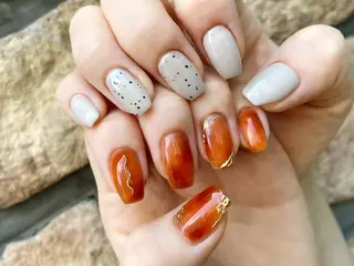 ネイル nailsalon Mirrorのネイルデザイン