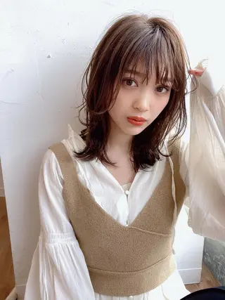 ミディアム 鎌倉 彩のヘアスタイル