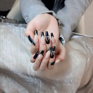 ネイル Lenie Nail Salonのネイルデザイン