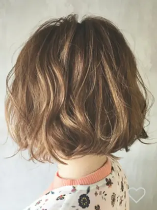 ショート パーマ 浦川 敬太のヘアスタイル