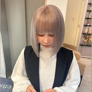 ミディアム AVANCE.ens 広島袋町店のヘアスタイル