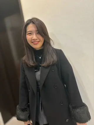 セミロング カラー ヘアアレンジ La.LAUREN【ラ.ローレン】所属・透明感カラー/レイ ヤー/hiromuのヘアスタイル