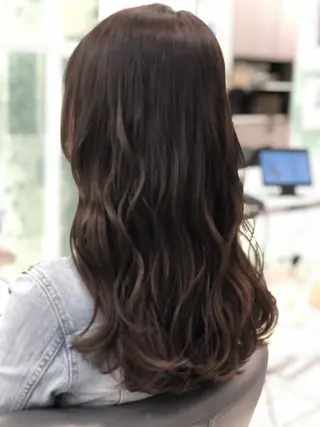 セミロング カラー 渡邉 ケイジのヘアスタイル