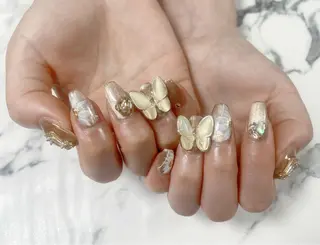 ショート カラー ネイル Q Free nailsのネイルデザイン