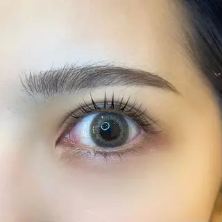 マツエク・マツパ 椿森 美瑠紅の眉毛・アイブロウイメージ