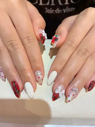 ネイル Nest 岩崎のネイルデザイン