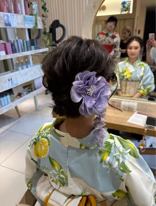 ブリーチなしカラー/ 暖色カラー/艶カラーのヘアスタイル