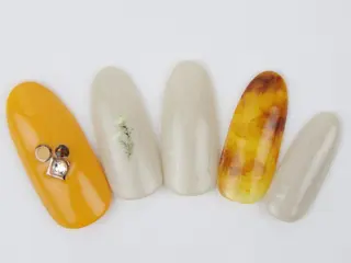 ネイル みー shakushiroのネイルデザイン