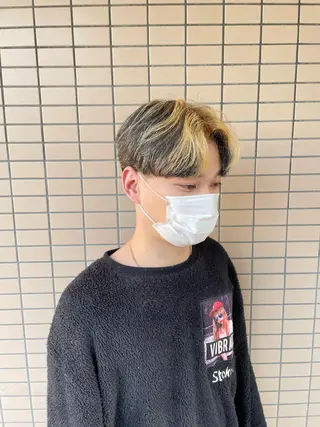 ショート カラー パーマ ヘアアレンジ メンズ アイブロウ スパイキー/フェザー /波巻き/かいとのヘアスタイル