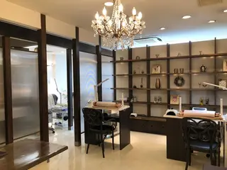 ネイル 【山岡】 ロイヤル•セラピストのネイルデザイン