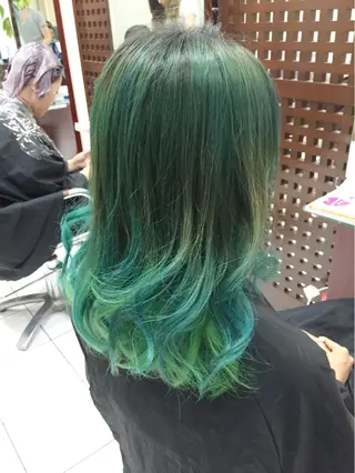 ミディアム カラー モテ髪透明感❤️ デイズヘアカラーのヘアスタイル