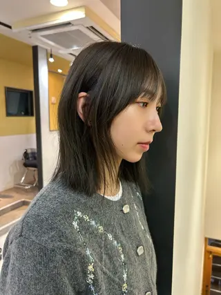 ミディアム カラー hub hair レイヤー/透明感のヘアスタイル