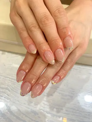 ネイル Nest 岩崎のネイルデザイン