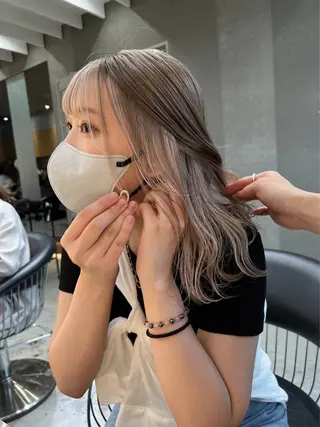 セミロング カラー ヘアアレンジ Elissumeda所属・ブリーチ特化 梅田本多翔のヘアスタイル