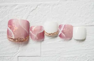 ネイル トップネイリスト Ribbon立川店のネイルデザイン