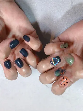 ネイル iiloo aromaworksのネイルデザイン