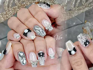 ネイル ✨Nailsalon Vi+✨のネイルデザイン