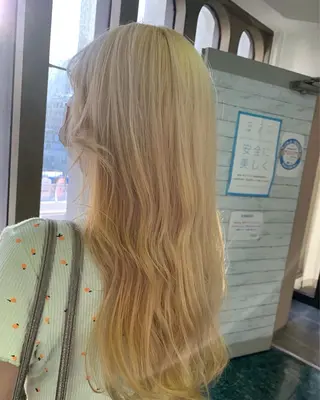 ロング カラー Cecil hair なんば店のヘアスタイル