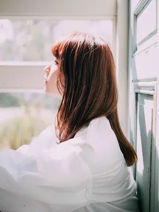 セミロング カラー ルシエ吉祥寺所属・🥖牧野 純🥖のヘアスタイル