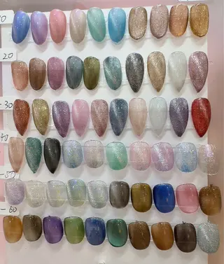 ネイル LEDアイラッシュ ∩_∩アオイのマツエク・マツパデザイン