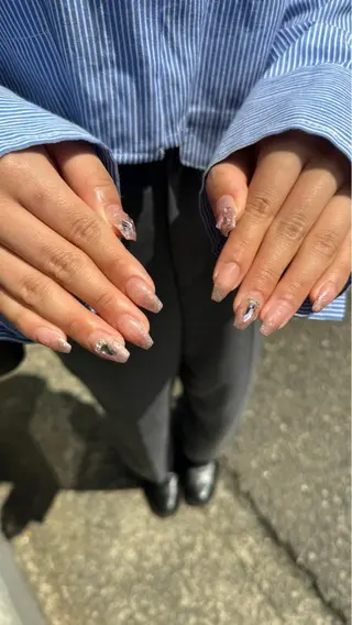 ネイル LAVISH nanamiのネイルデザイン