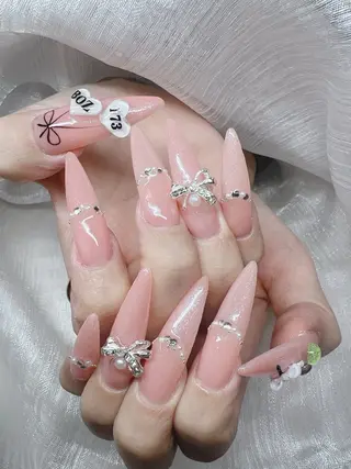ネイル Lee Nails チップ長さだし専門店のネイルデザイン