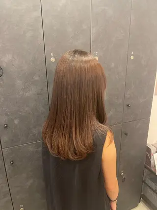 ロング カラー TENSHO ハイトーンレイヤーのヘアスタイル