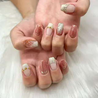 ネイル total salon Bell所属・Totalsalon Bell【嶌田彩華】のネイルデザイン