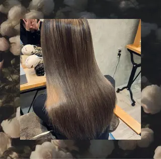 ロング カラー Natsumi🐾 Aujuaソムリエのヘアスタイル