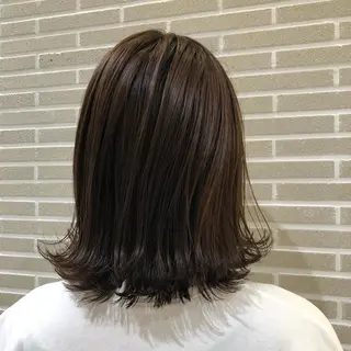 ミディアム 植田 菜月のヘアスタイル