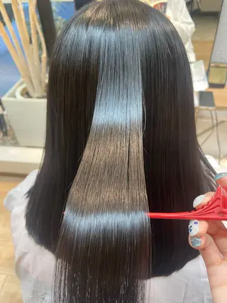 ヘアーリゾートクランプ所属・伊藤 未奈のヘアスタイル