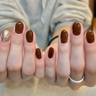 ショート カラー ネイルサロン リリーブランシュ所属・森 瑞紀のネイルデザイン