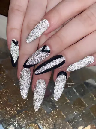 ネイル Y. Reonaのネイルデザイン