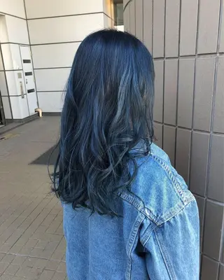 セミロング カラー SHAFT Ieiriのヘアスタイル