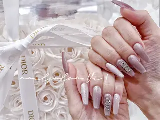 ネイル ✨Nailsalon Vi+✨のネイルデザイン