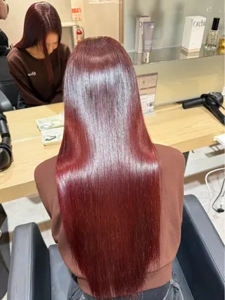 ロング カラー 石崎 真維のヘアスタイル