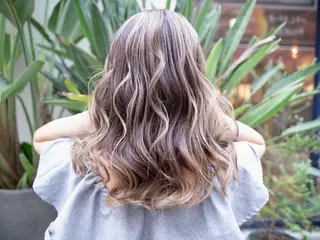 ミディアム カラー Re:ta Hair 飯田淳平のヘアスタイル