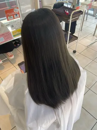 ロング カラー まつ毛/アイブロウ /髪質改善カラーのヘアスタイル