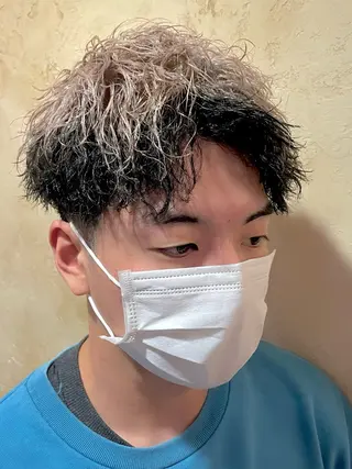 ミディアム カラー パーマ メンズ 🔥メンズ専門🔥 塩拓巳のヘアスタイル