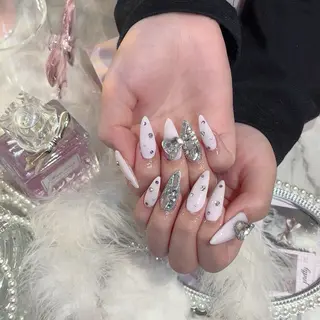 ネイル 🎀 yveilのネイルデザイン